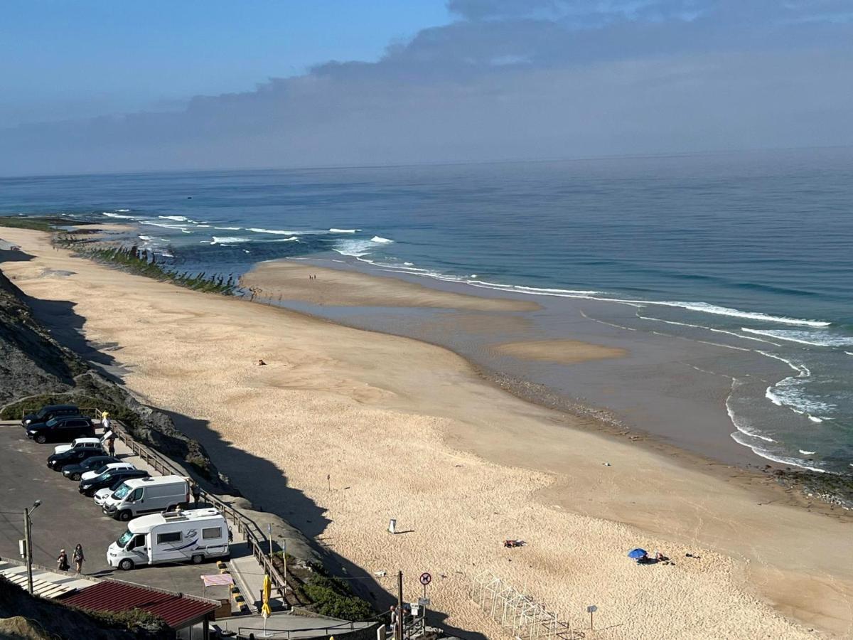 Golden Rock Beach Apartment Pedra Do Ouro Exteriör bild
