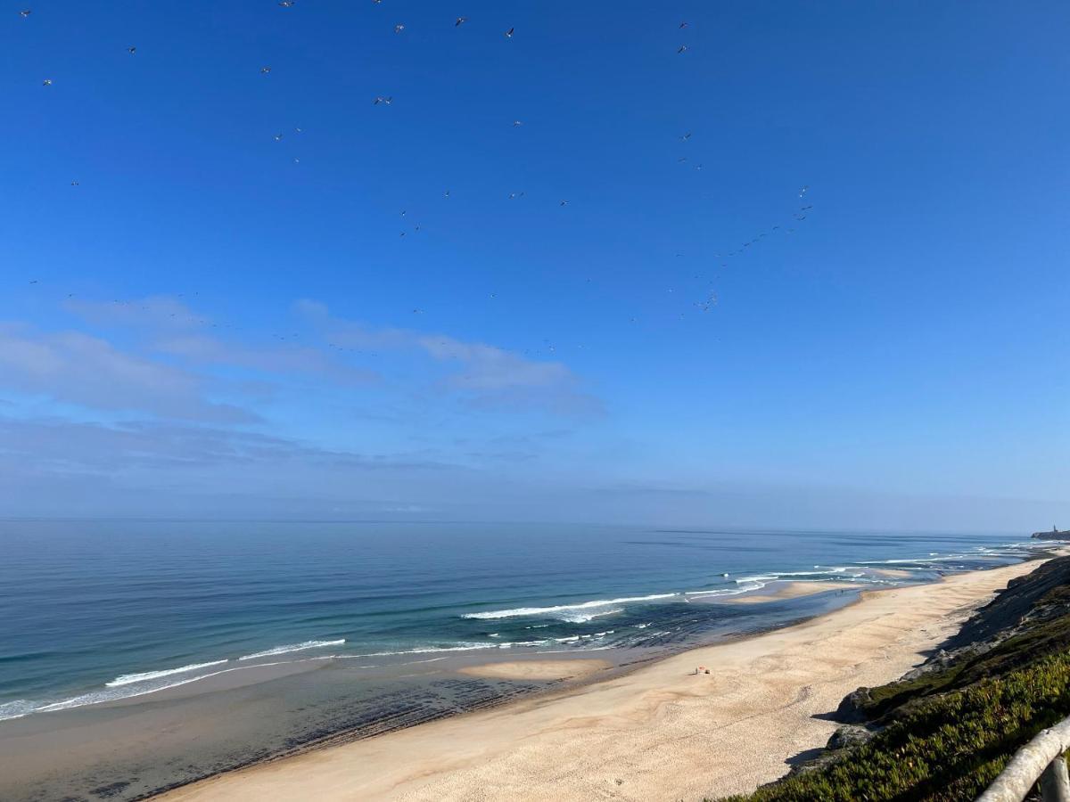 Golden Rock Beach Apartment Pedra Do Ouro Exteriör bild
